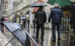 Vikend je počeo s kišom: Evo kakvo nas vrijeme očekuje do kraja dana 